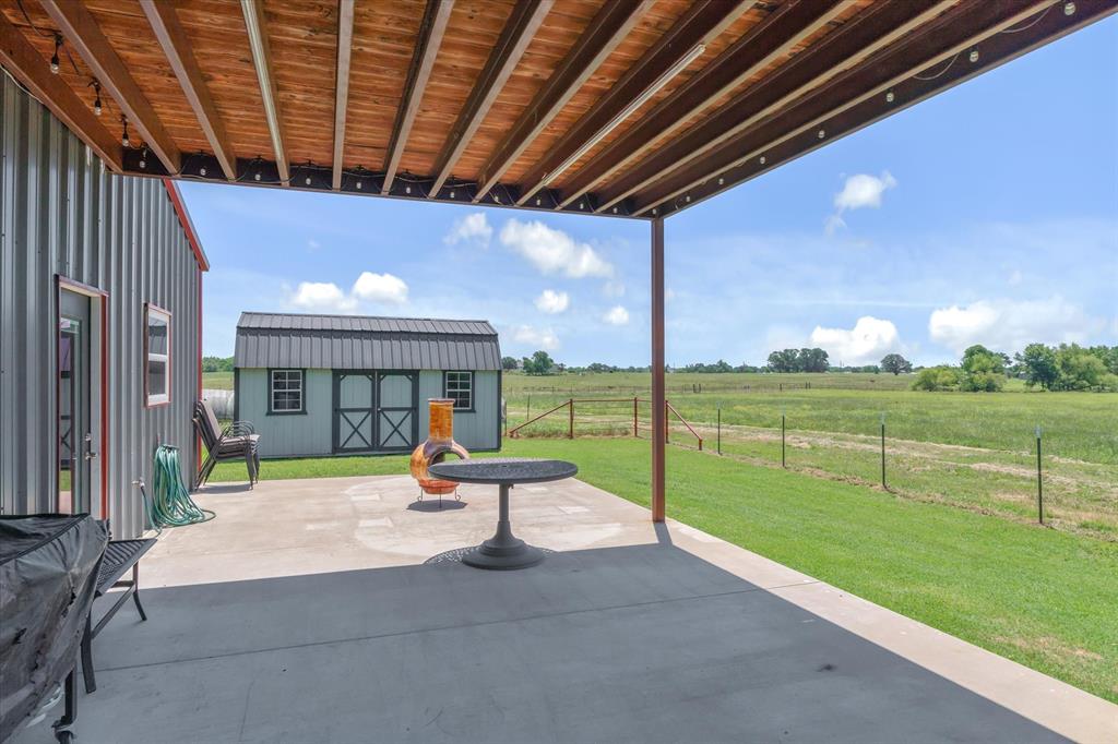 1026 VZ County Road Canton, TX 75103 - Photo 31 of 40 a front view of a house with garden