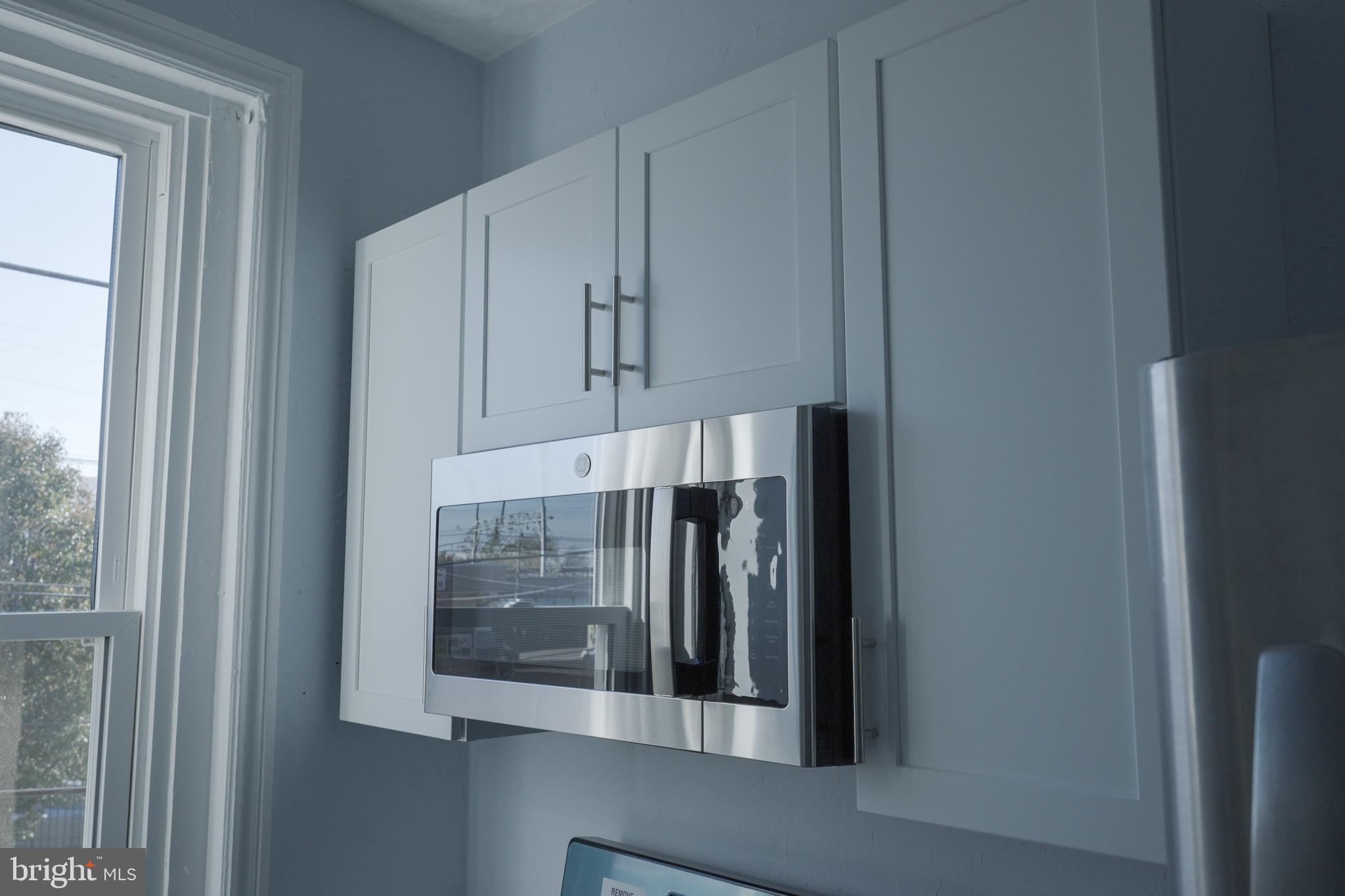 4529 Greene Street, Unit 2 Philadelphia, PA 19144 - Photo 7 of 13 Upgraded appliances