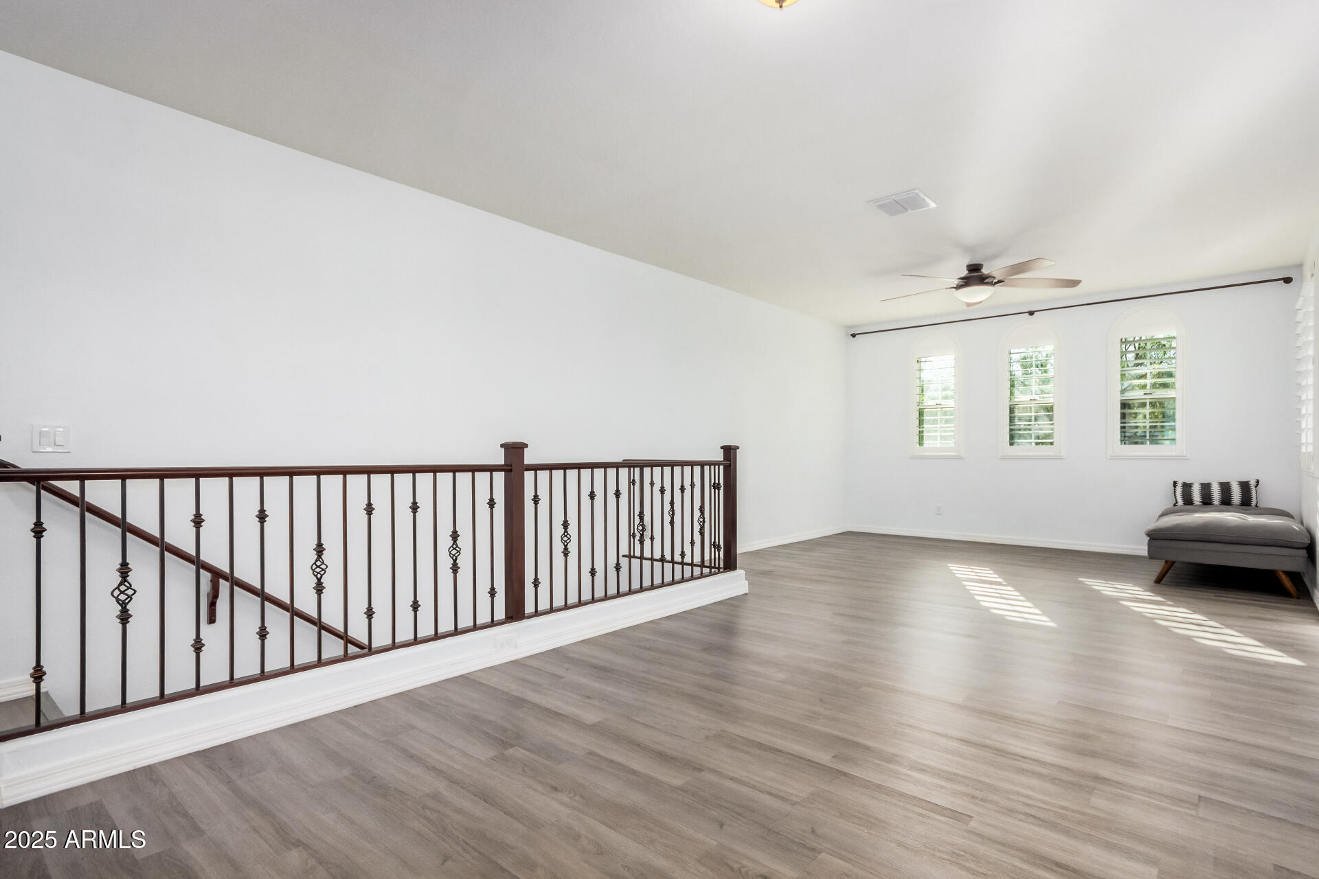 836 Gary Lane Phoenix, AZ 85042 - Photo 27 of 40 35 Gary