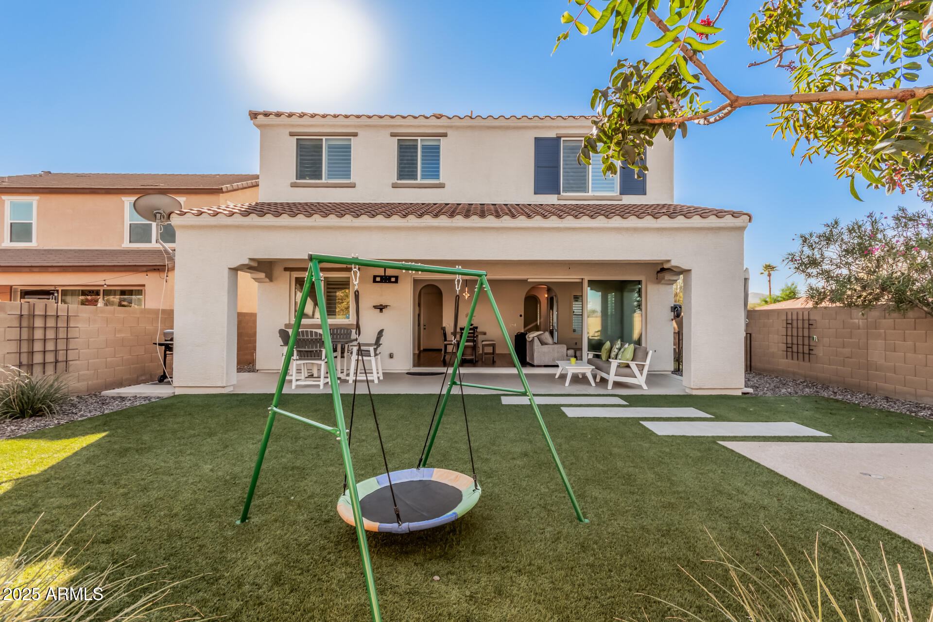 836 Gary Lane Phoenix, AZ 85042 - Photo 31 of 40 44 Gary