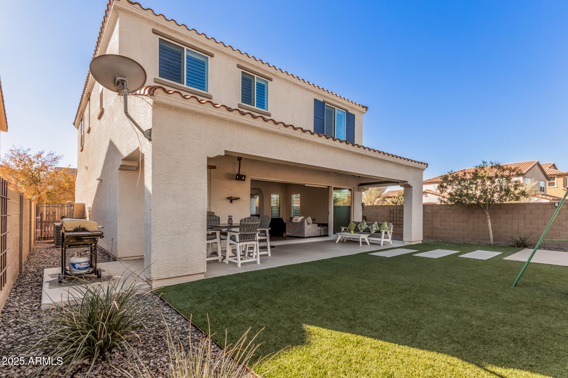 836 Gary Lane Phoenix, AZ 85042 - Photo 32 of 40 45 Gary