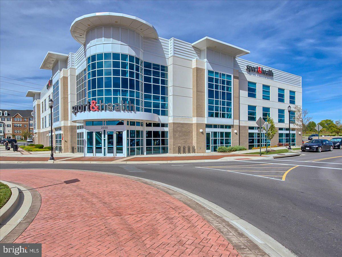 1712 Wheyfield Drive Frederick, MD 21701 - Photo 52 of 64 a front view of a building