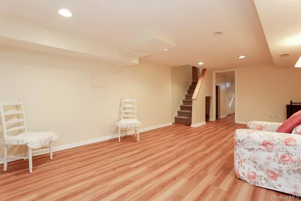 $6,200 | 7 Susan Court, White Plains, NY 10605