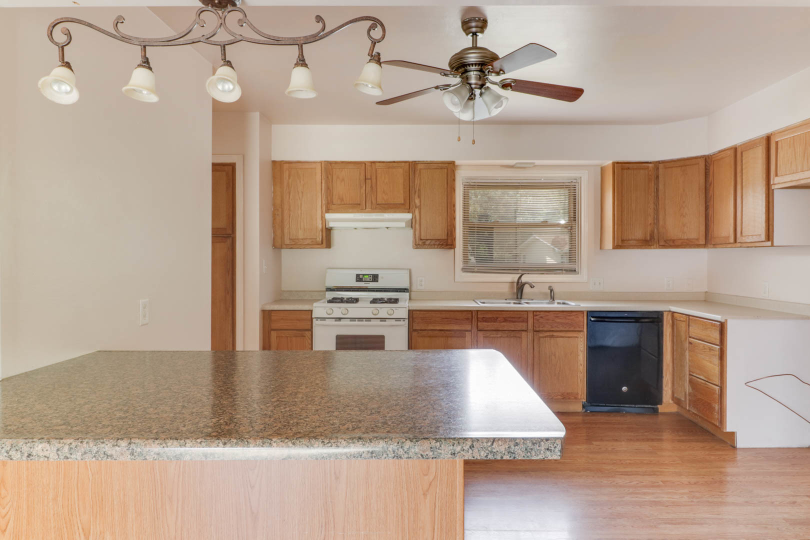 26 Hawthorne Drive Normal, IL 61761 - Photo 27 of 31