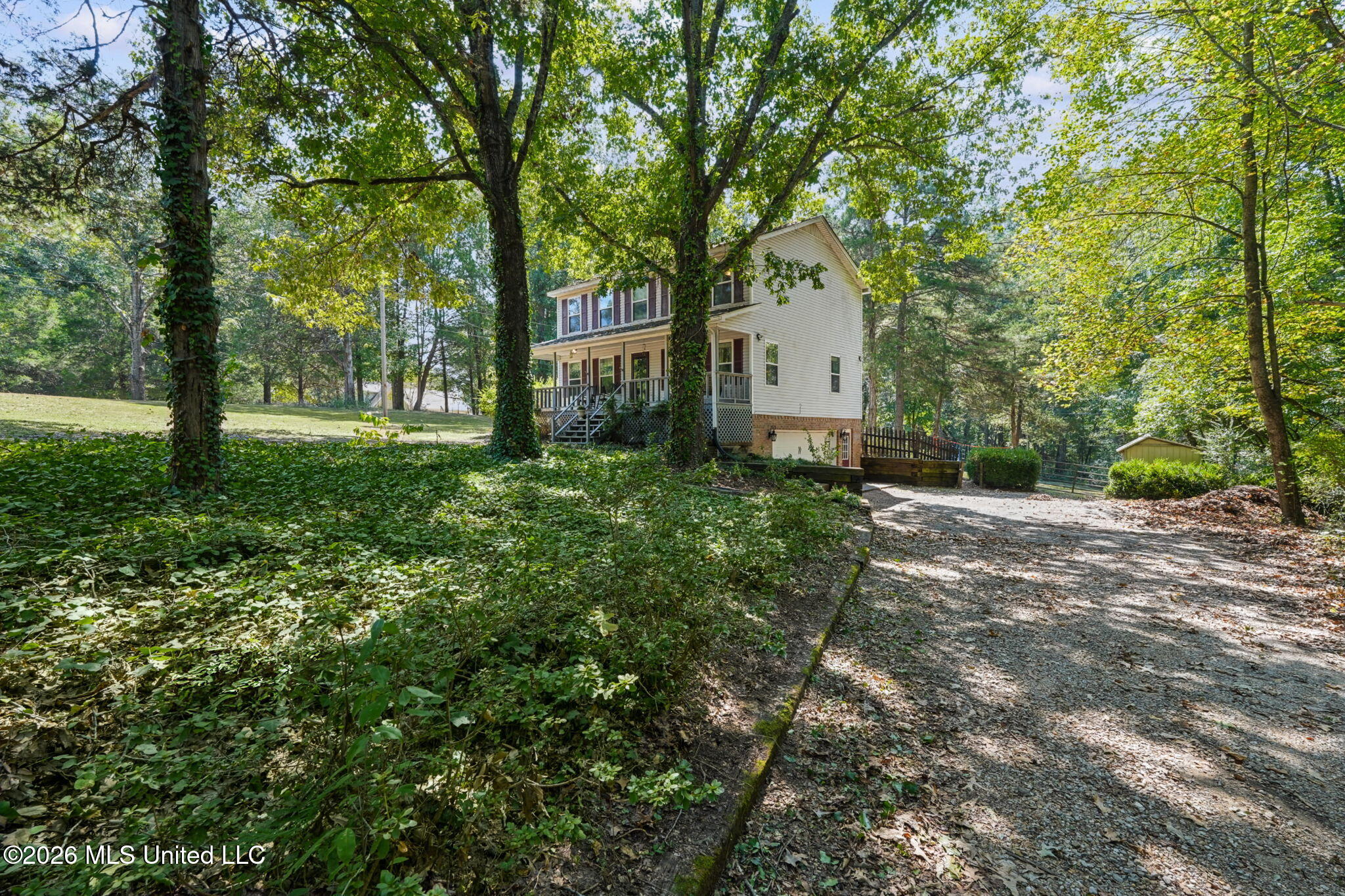 4-web-or-mls-11565 Miller Rd-03