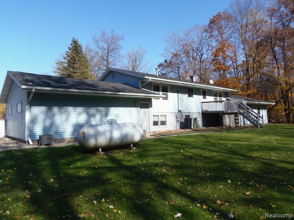 9449 Mason Road Fowlerville, MI 48836 - Photo 30 of 45 1420.jpg