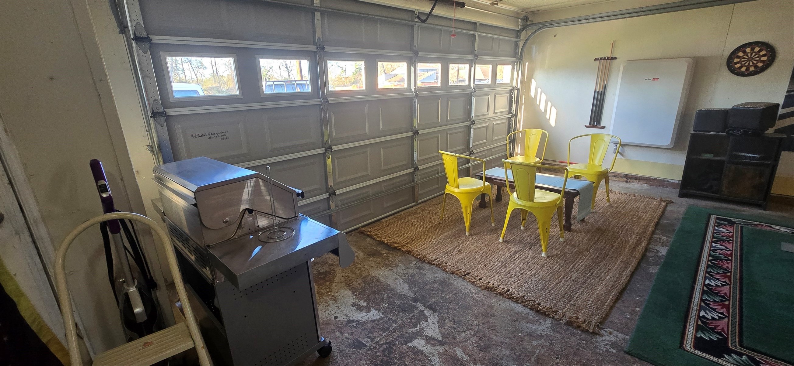17018 Water Oak Drive Channelview, TX 77530 - Photo 22 of 40 a view of a dining room with furniture
