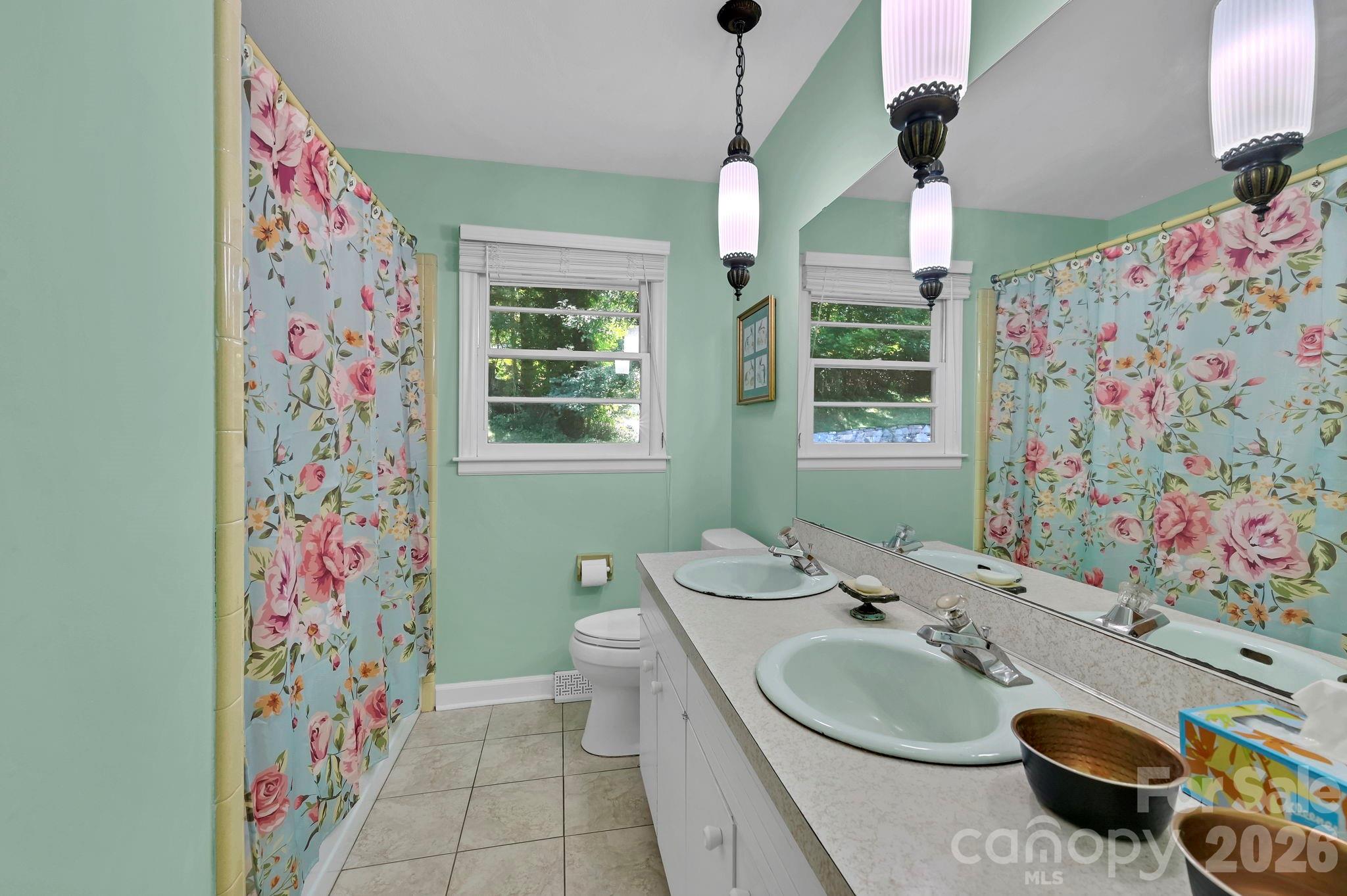 28 Glenview Road Asheville, NC 28804 - Photo 12 of 31 Gallery Image 12