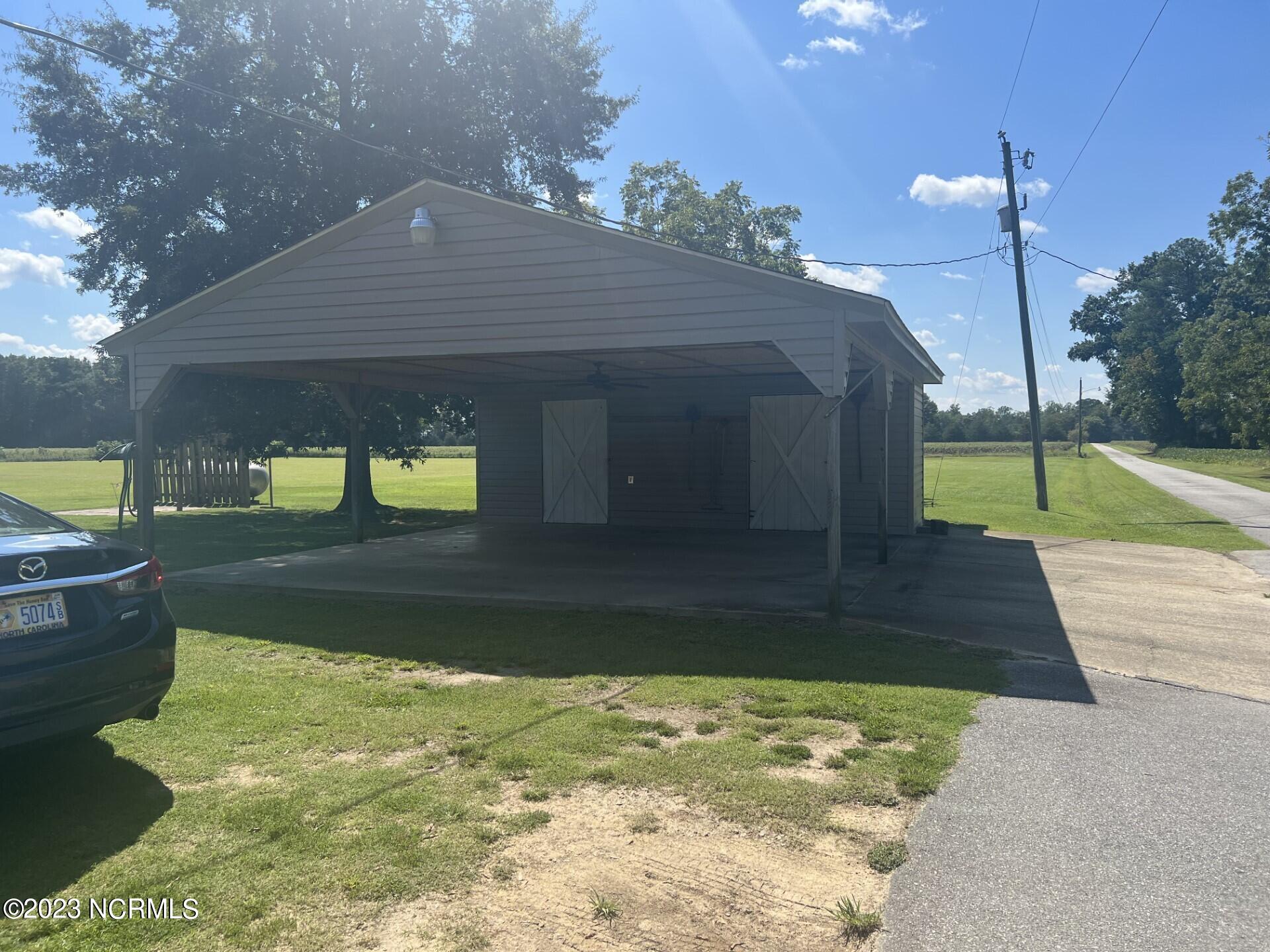 401 North Main Street Roxobel, NC 27872 - Photo 19 of 20 Shed (2)