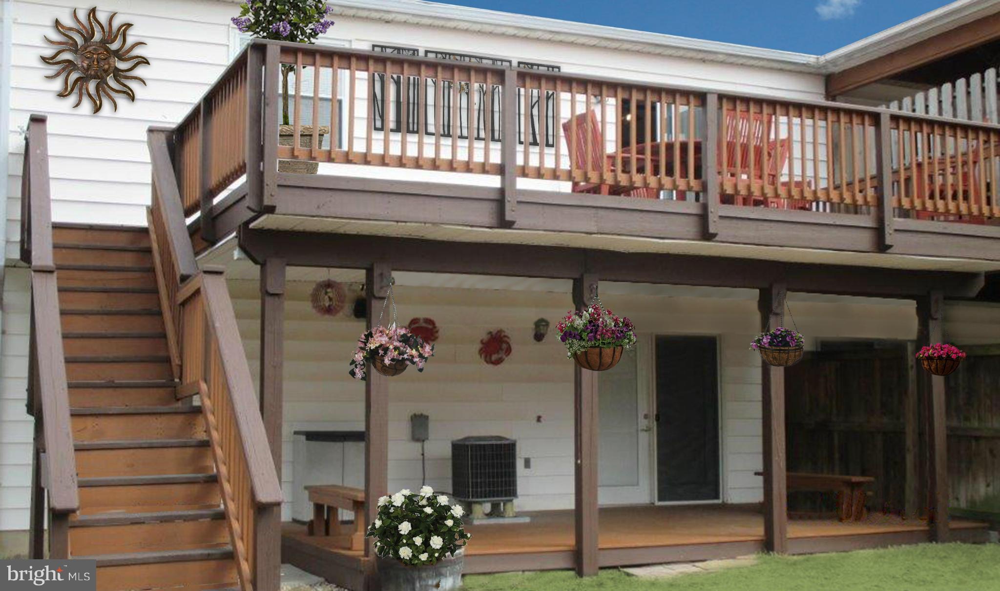 Exterior (Rear)