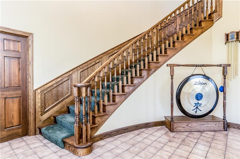 714 Clearfield Road Fenelton, PA 16034 - Photo 3 of 25 Beautiful curved staircase in your 2 story entry.