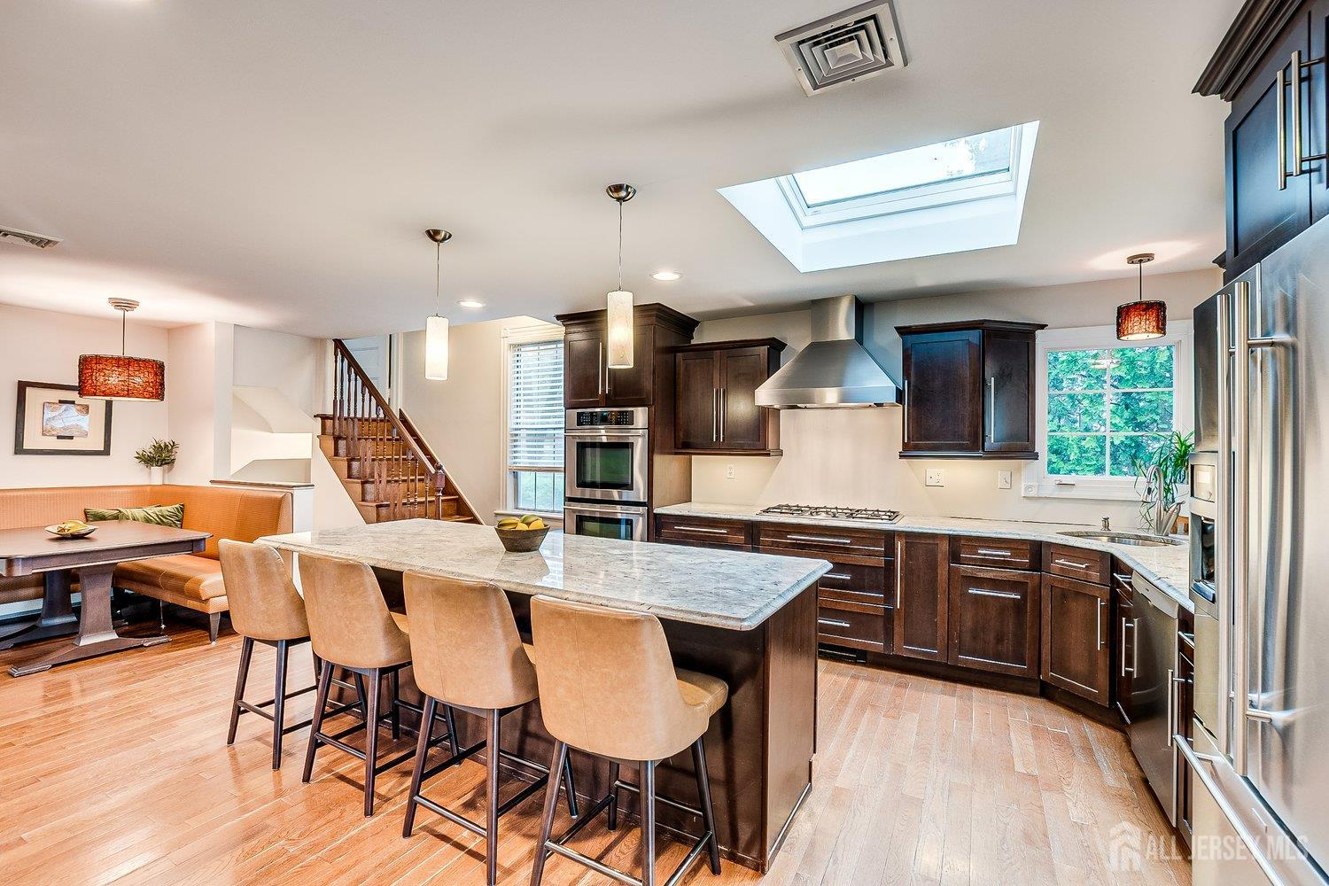 76 Spring Street Metuchen, NJ 08840 - Photo 4 of 53