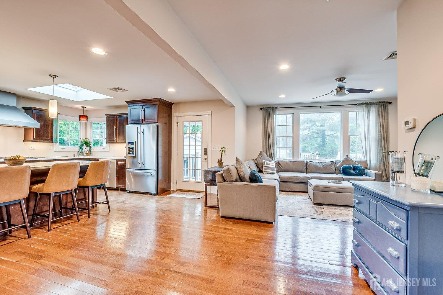 76 Spring Street Metuchen, NJ 08840 - Photo 5 of 53