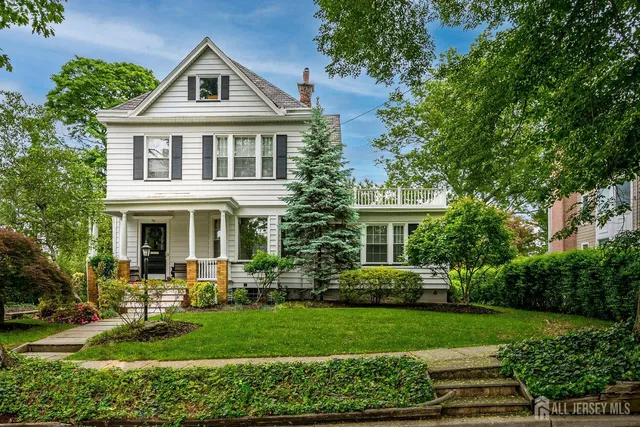 $1,150,000 | 76 Spring Street, Metuchen, NJ 08840