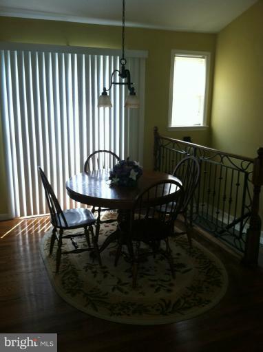 18337 College Road Hagerstown, MD 21740 - Photo 4 of 11 Dining Room