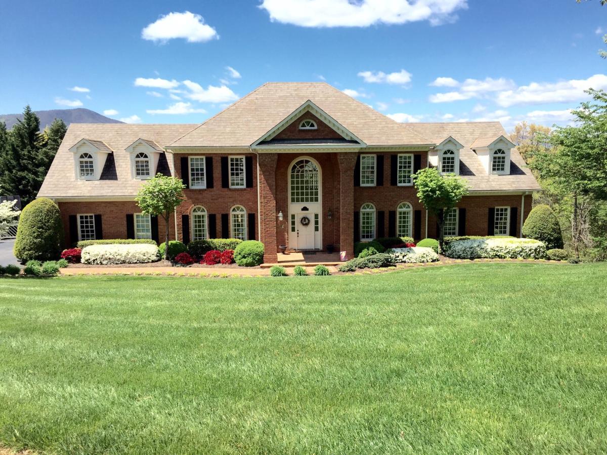5315 Fox Den Road Roanoke, VA 24018 - Photo 1 of 1 Front of Home