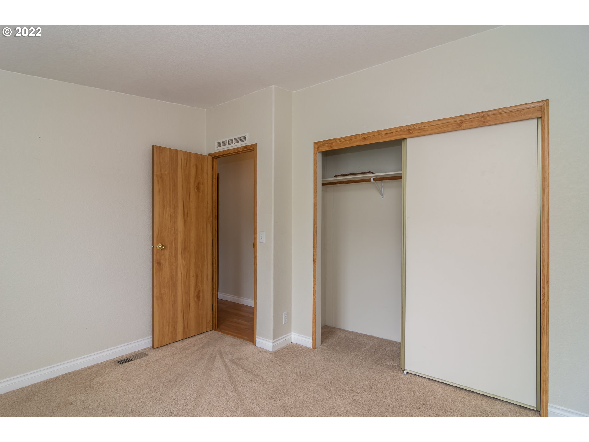 162 Loop Road Myrtle Creek, OR 97457 - Photo 20 of 31 Bedroom