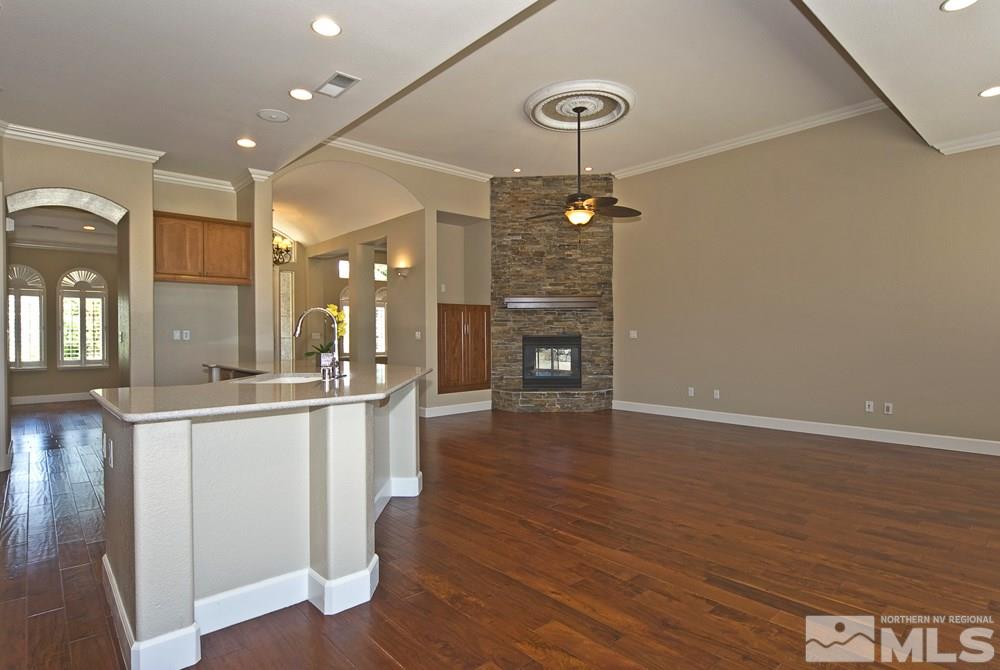 14840 Redmond Drive Reno, NV 89511 - Photo 10 of 25 Photo 10