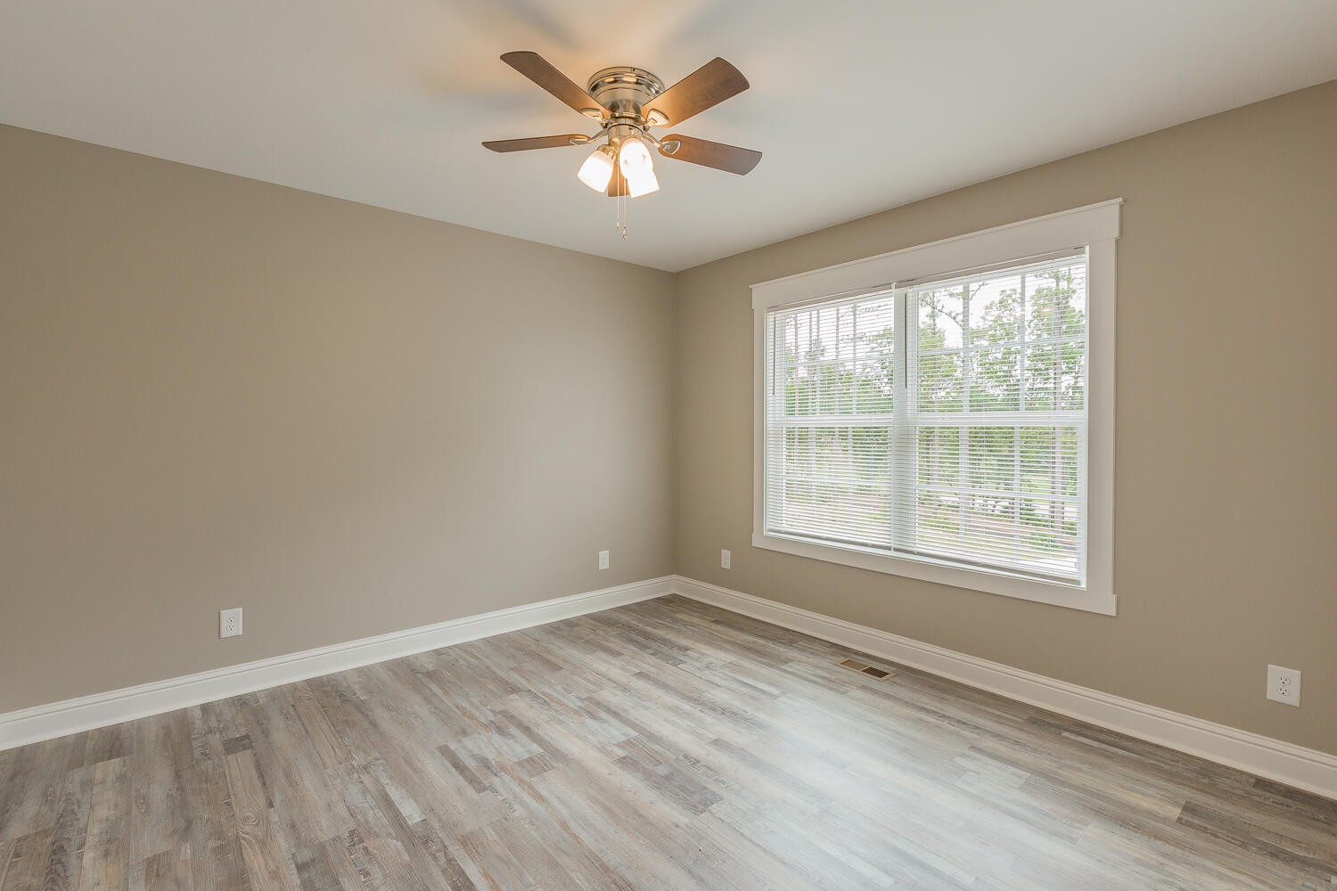 8235 Highway 2 Dalton, GA 30721 - Photo 20 of 27 Gallery Image 20