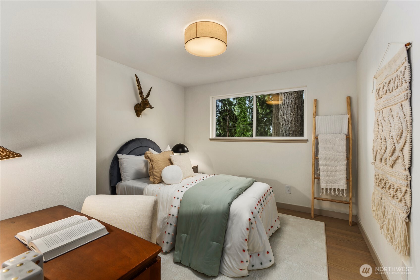 8127 230th Street Southwest Edmonds, WA 98026 - Photo 20 of 40 Gallery Image 20