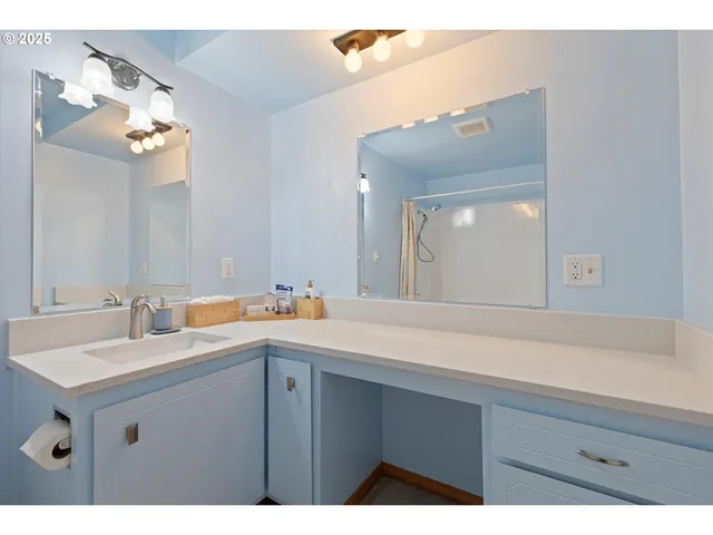 $719,900 | 16707 Highway 47, Yamhill, OR 97148