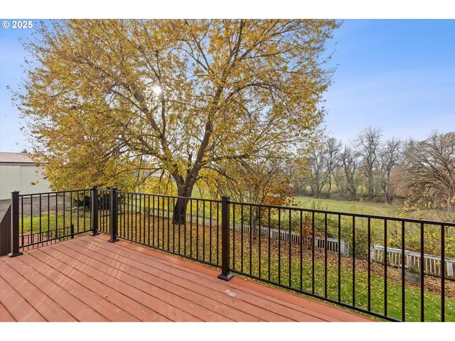 $719,900 | 16707 Highway 47, Yamhill, OR 97148