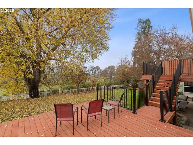 $719,900 | 16707 Highway 47, Yamhill, OR 97148