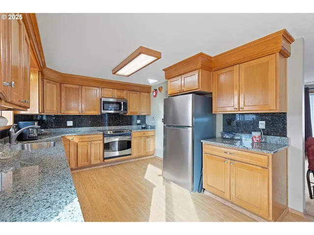 $719,900 | 16707 Highway 47, Yamhill, OR 97148