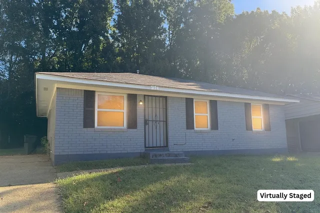 a view front of house with yard