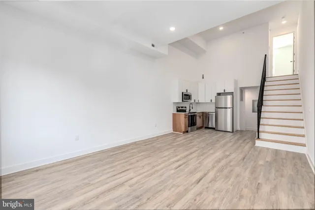 $1,800 | 2331 North 16th Street, Unit 3, Philadelphia, PA 19132