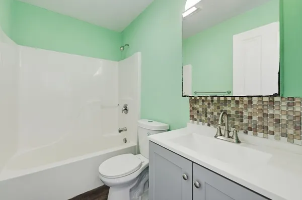 $425,000 | 200 Beacon Street, Worcester, MA 01610