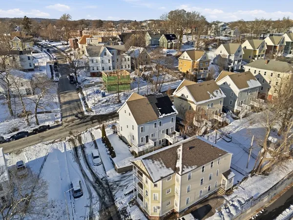 $425,000 | 200 Beacon Street, Worcester, MA 01610