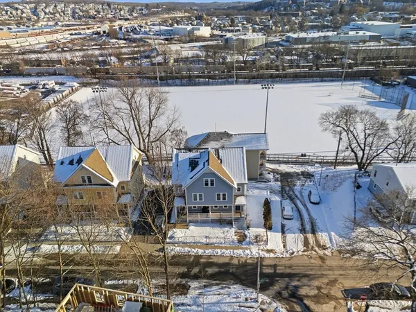 $425,000 | 200 Beacon Street, Worcester, MA 01610