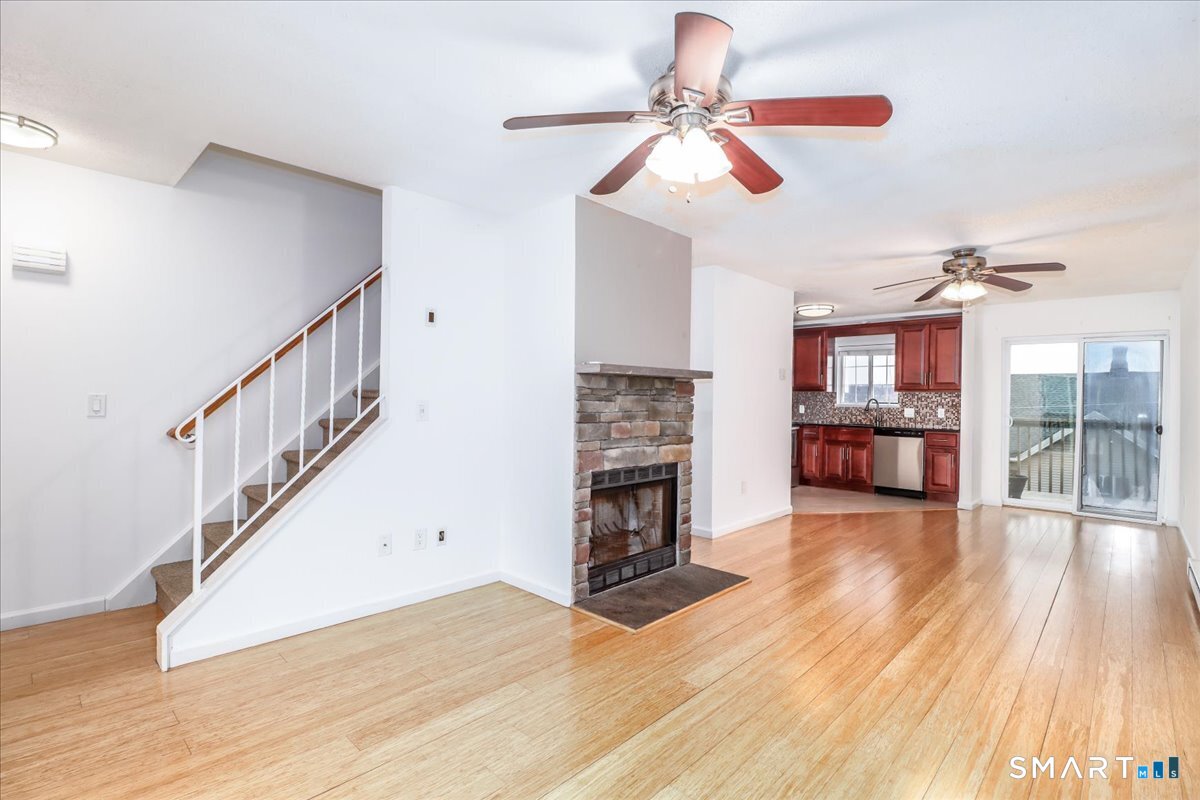 268 Congress Avenue, Unit 18 Waterbury, CT 06708 - Photo 13 of 23