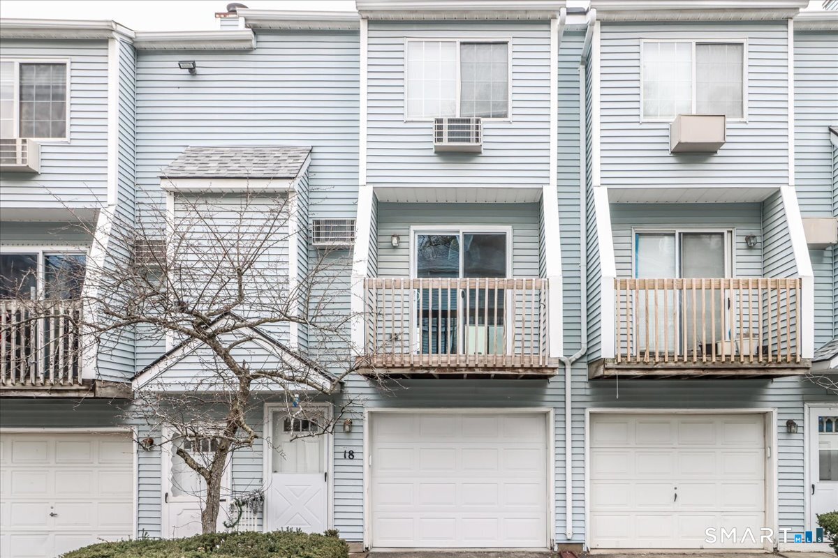 268 Congress Avenue, Unit 18 Waterbury, CT 06708 - Photo 2 of 23