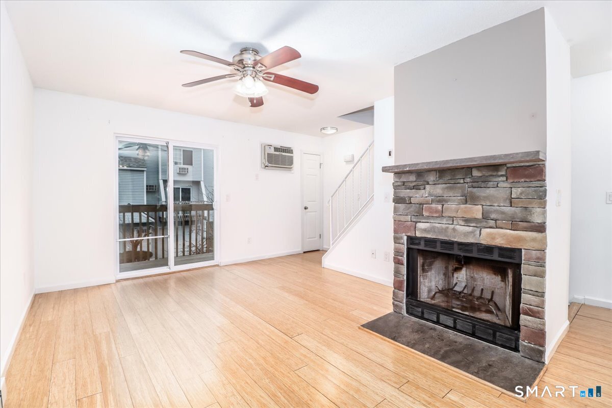 268 Congress Avenue, Unit 18 Waterbury, CT 06708 - Photo 7 of 23