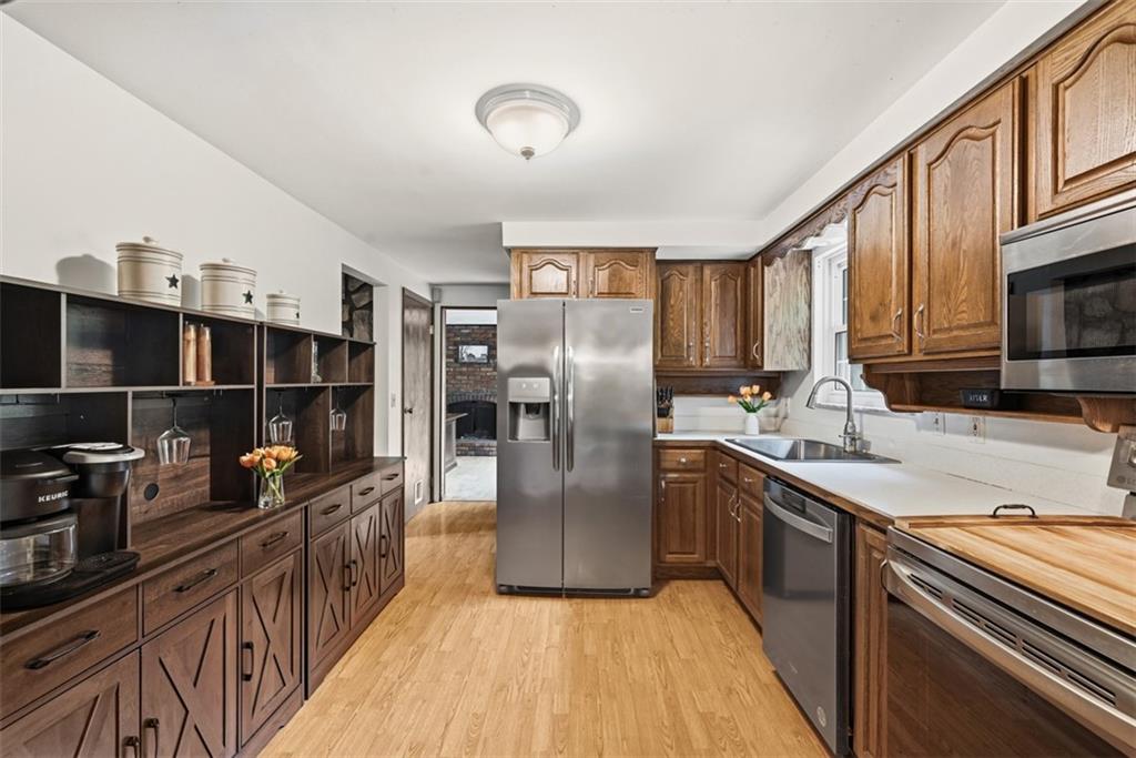 122 Grove Hill Road Baden, PA 15005 - Photo 20 of 49