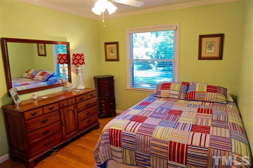 4605 Radcliff Road Raleigh, NC 27609 - Photo 13 of 20