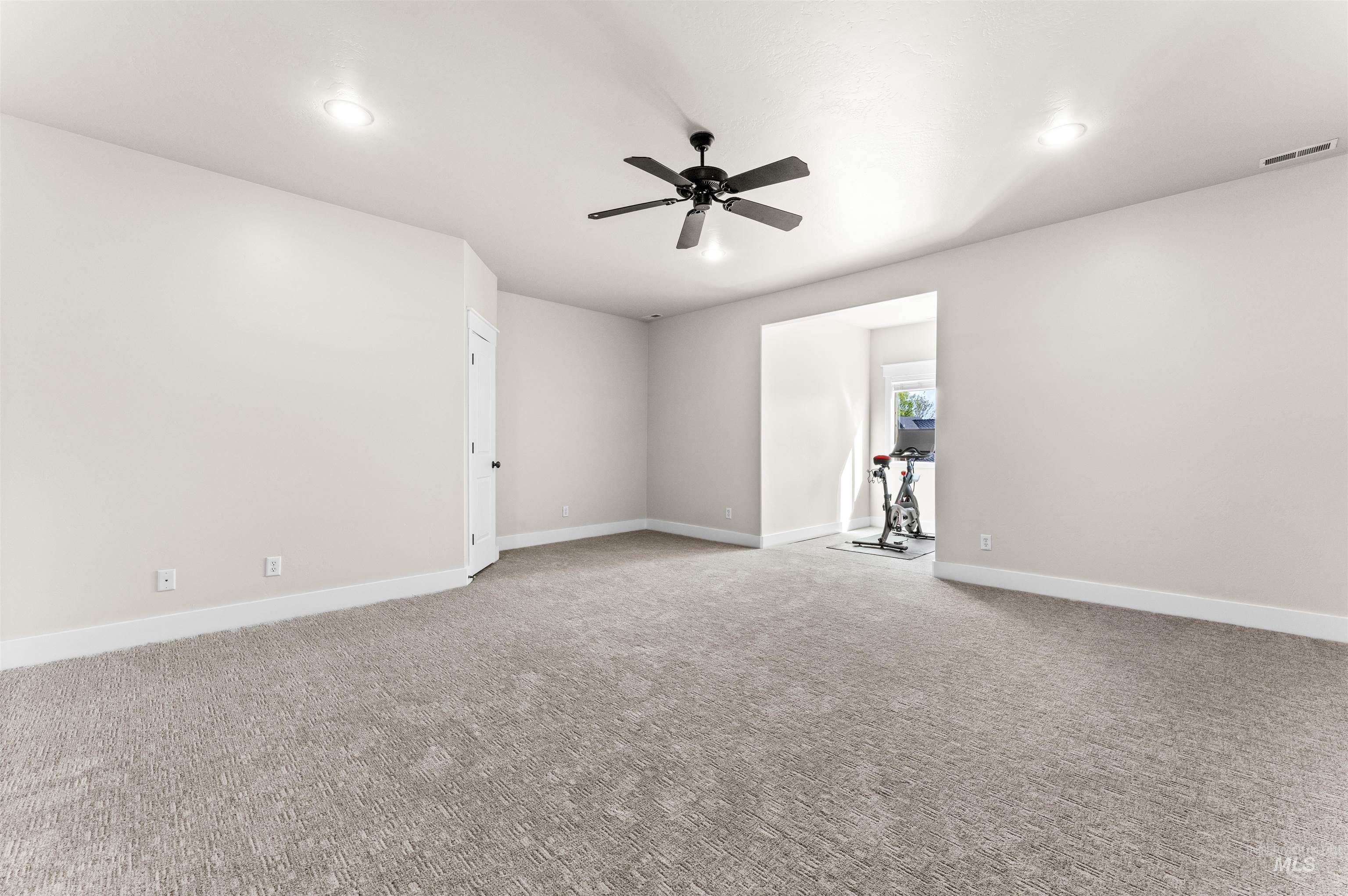 1177 East Riversong Drive Eagle, ID 83616 - Photo 16 of 36