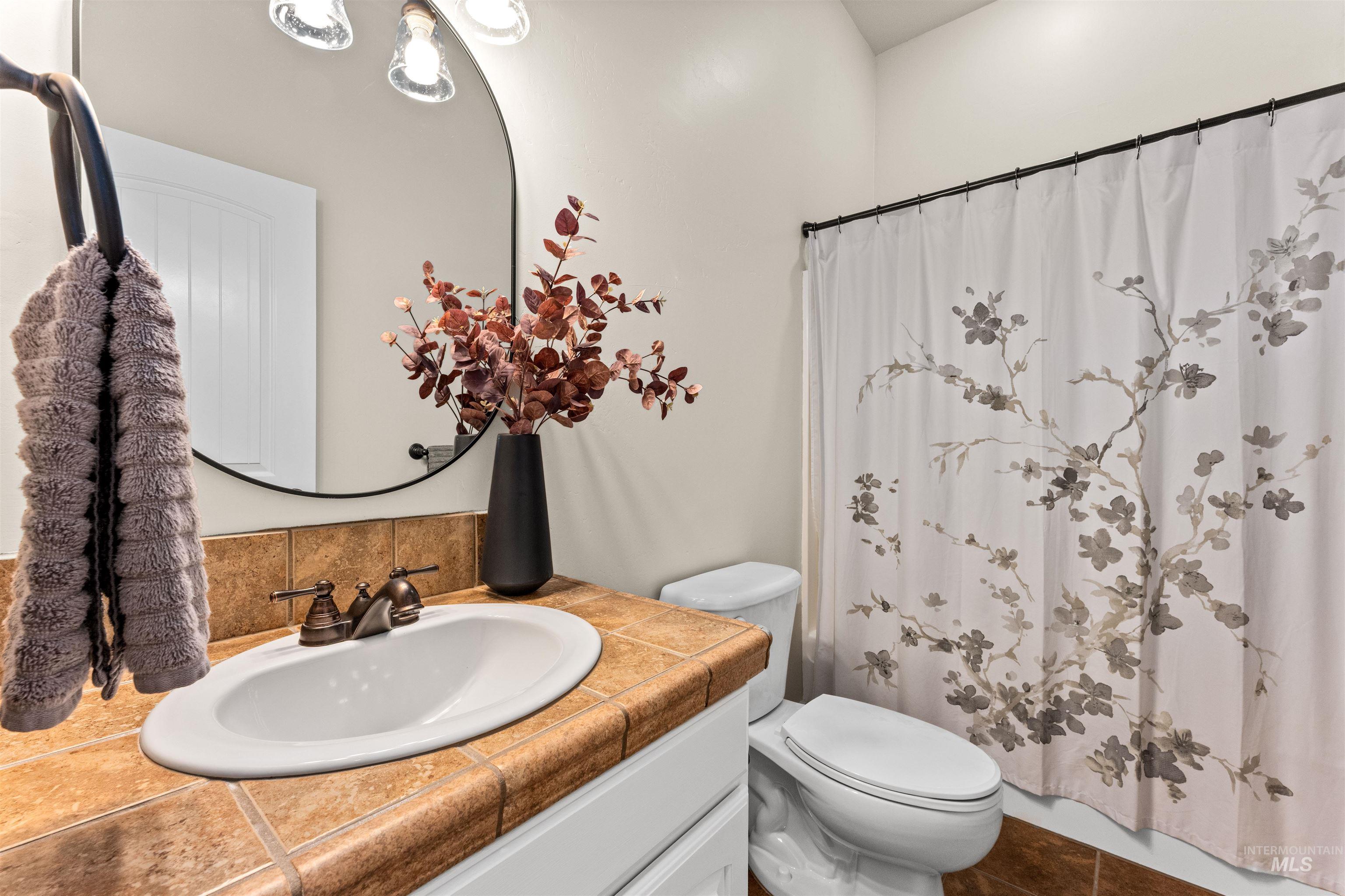 1177 East Riversong Drive Eagle, ID 83616 - Photo 26 of 36