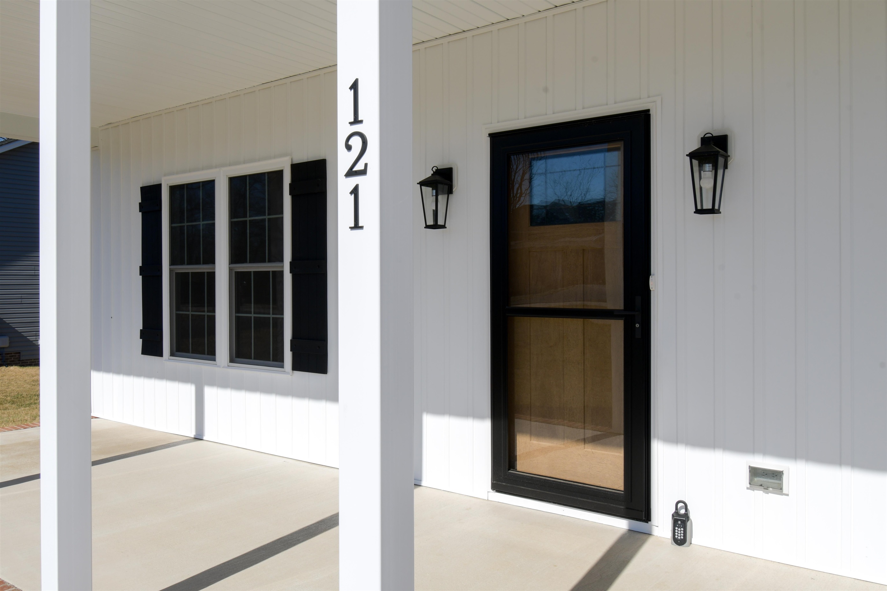 121 Spring Ridge Drive Stuarts Draft, VA 24477 - Photo 5 of 29 Gallery Image 5