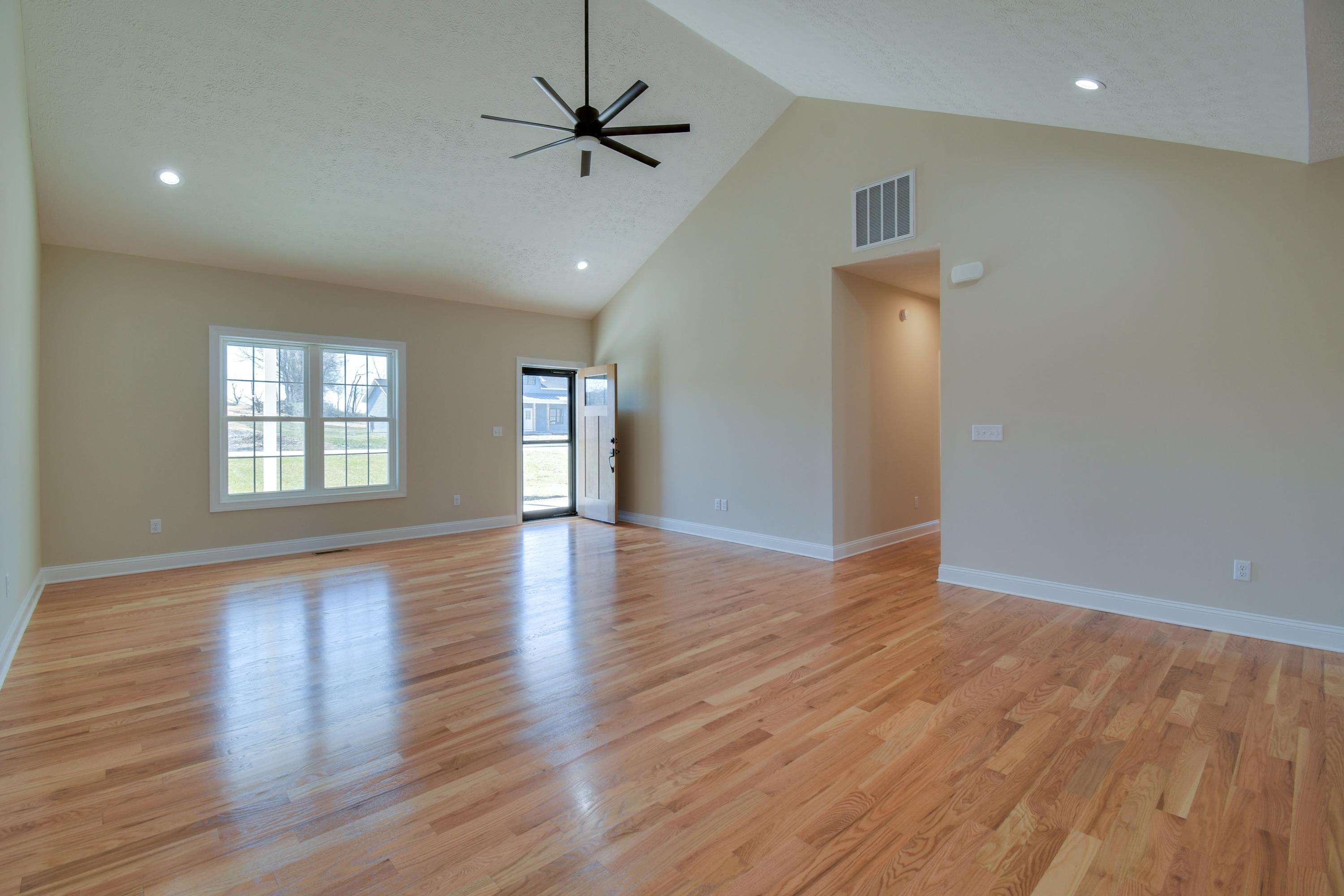 121 Spring Ridge Drive Stuarts Draft, VA 24477 - Photo 8 of 29 Gallery Image 8