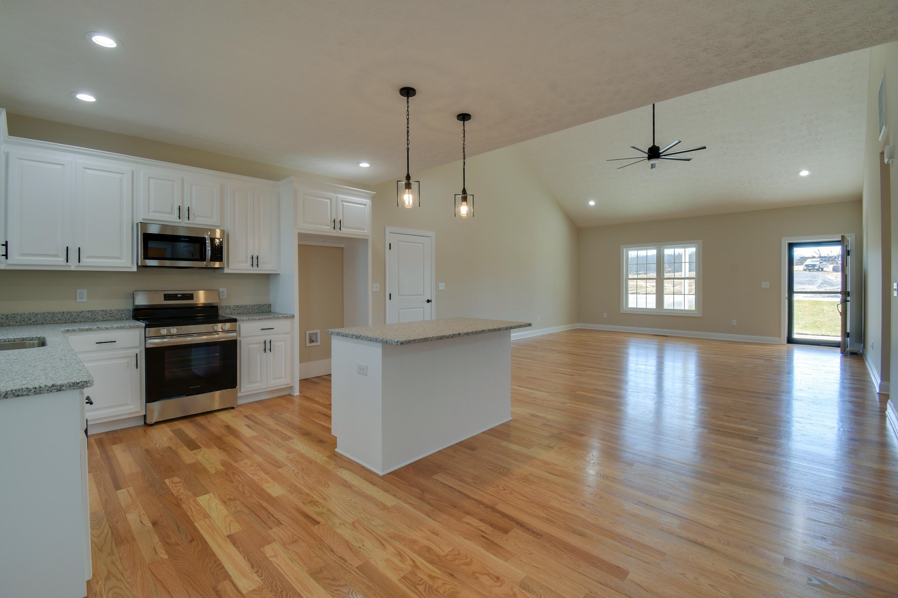 121 Spring Ridge Drive Stuarts Draft, VA 24477 - Photo 9 of 29 Gallery Image 9