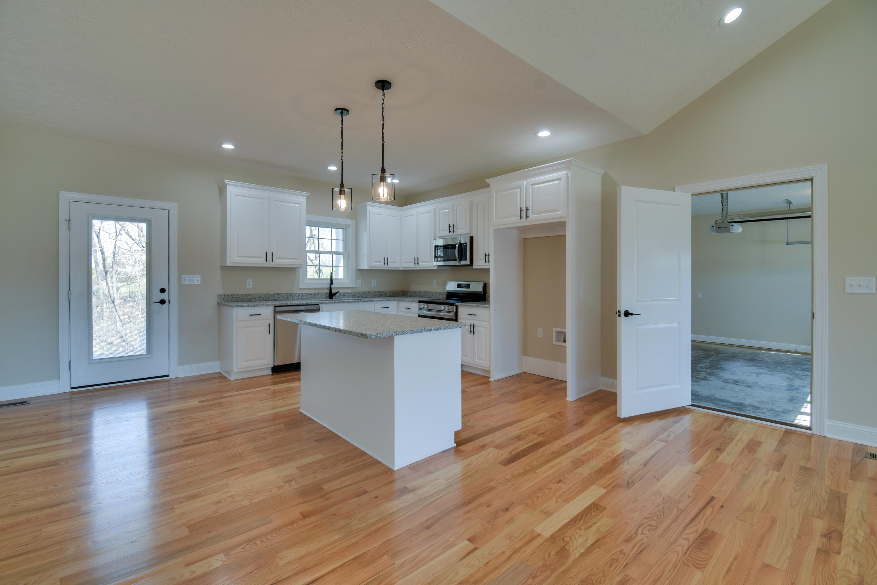 121 Spring Ridge Drive Stuarts Draft, VA 24477 - Photo 10 of 29 Gallery Image 10