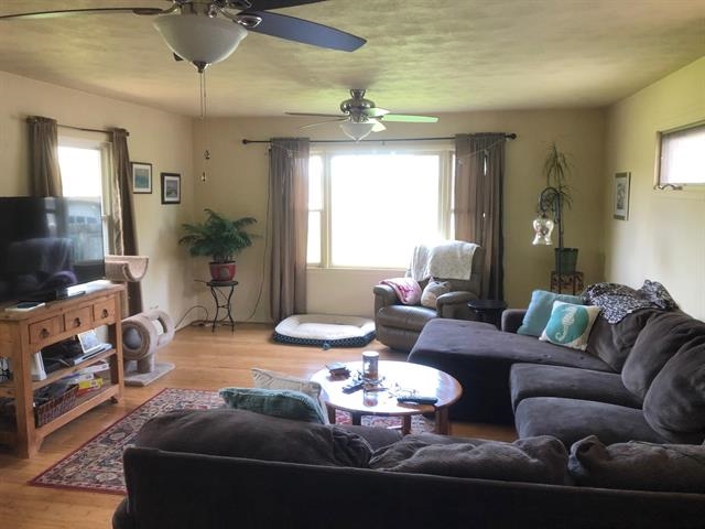 526 West 4th Street Rochester, IN 46975 - Photo 5 of 7