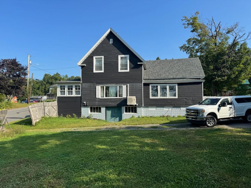 46 Collins Street Caribou, ME 04736 - Photo 3 of 38 46 Collins 222