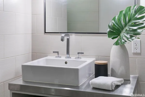 $4,750 | 2 Mint Plaza, Unit 604, San Francisco, CA 94103