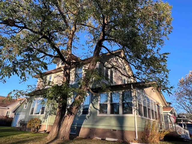 $295,000 | 1423 North 26th Street, Superior, WI 54880