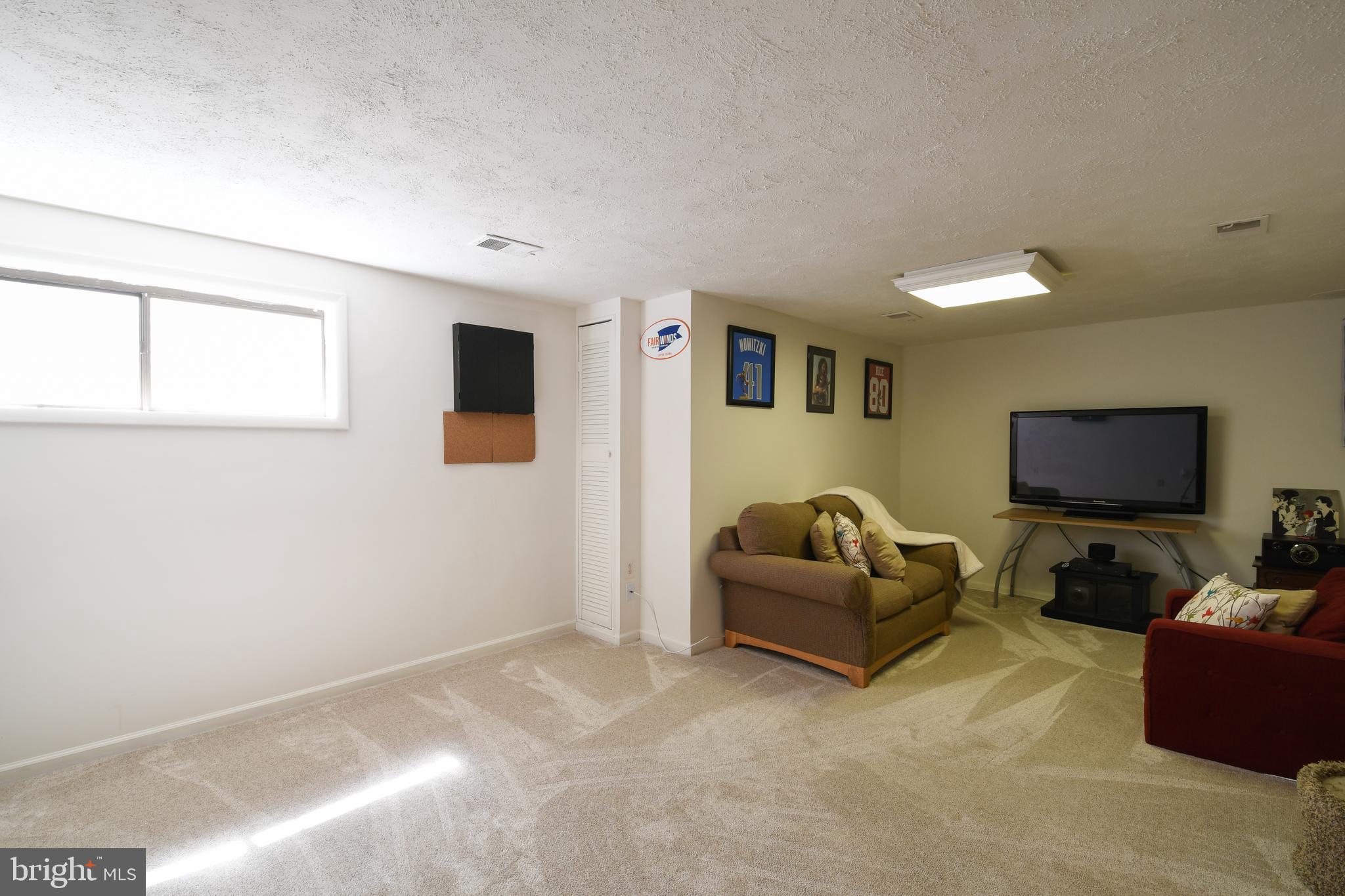 8523 Jenner Court Springfield, VA 22153 - Photo 31 of 41 Plenty of space and light here