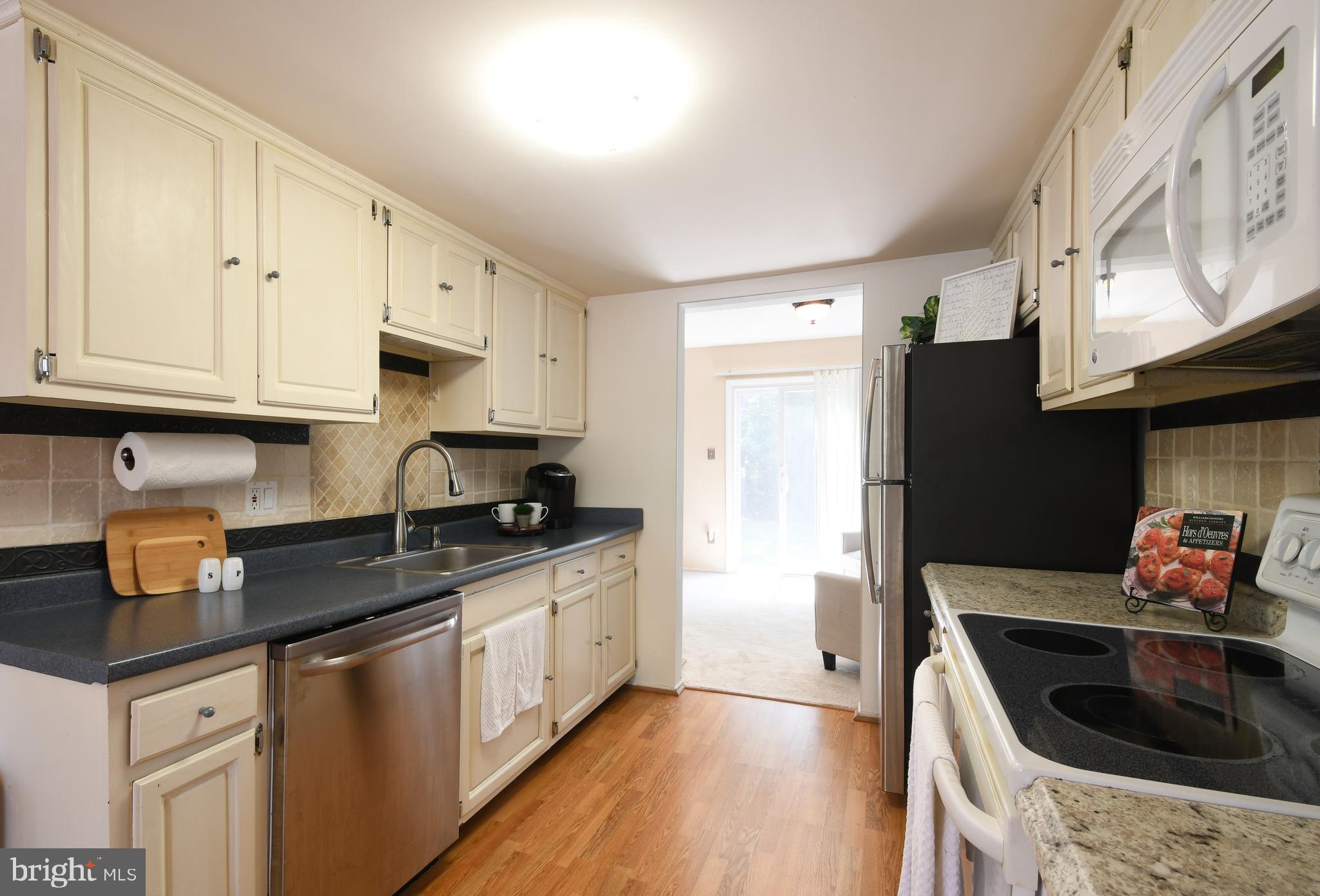 8523 Jenner Court Springfield, VA 22153 - Photo 8 of 41 Plenty of counter space